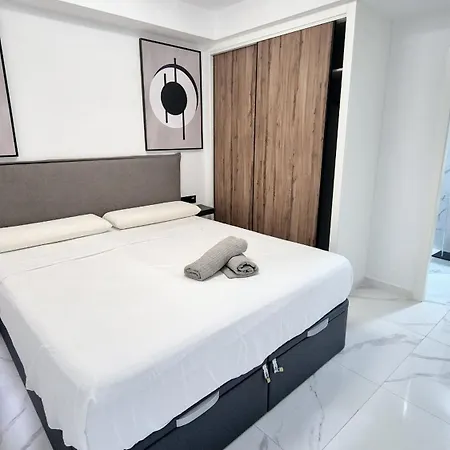 Апартаменты Lujoso Centro