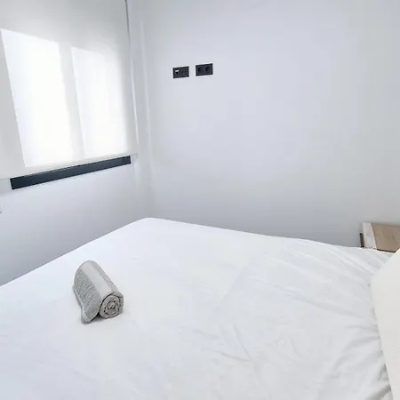 Lujoso Centro * Торевьиа